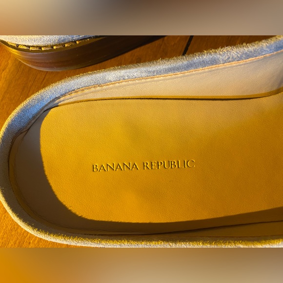 Banana Republic women’s penny loafer, US size 10 - Picture 4 of 5